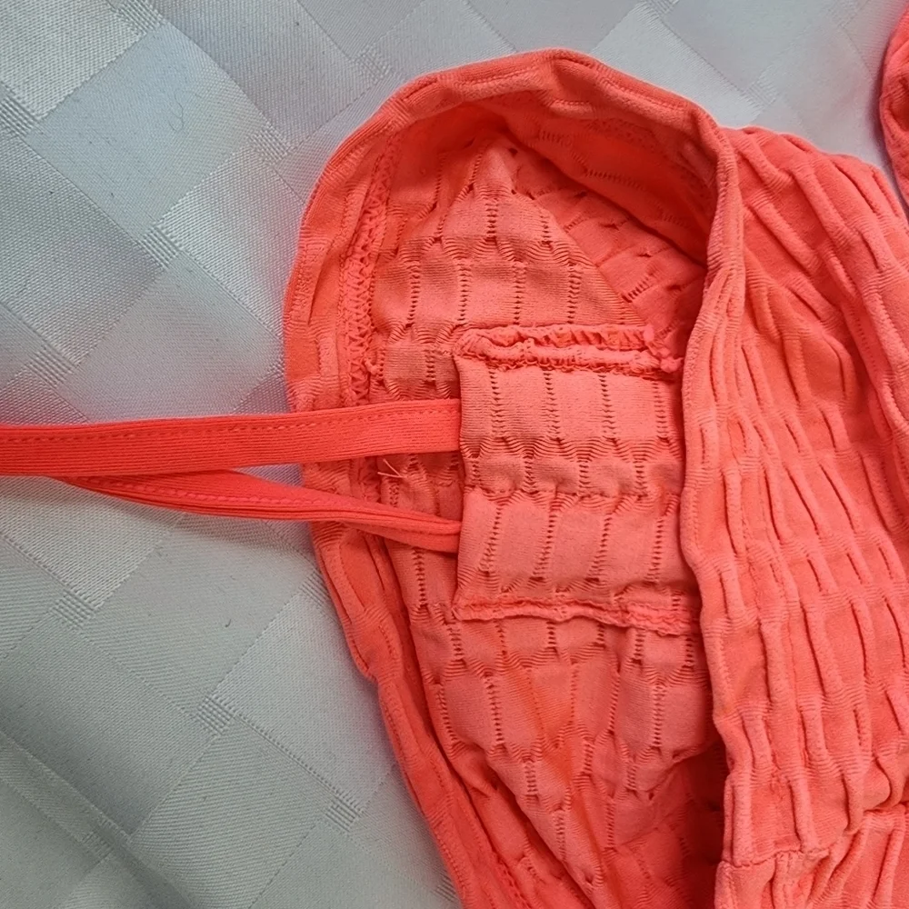 ZLYJ Sports Yoga Orange  Jacquard Shorts Women's  Size S NWOT